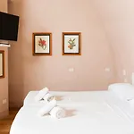Baia Delle Rocce Verdi Resort